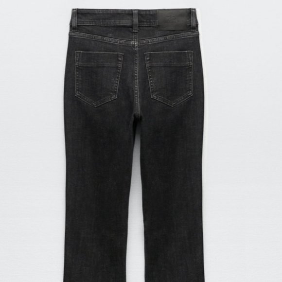 BRAND NEW ZARA Mid Rise Ankle Flare Jeans - Picture 4 of 6